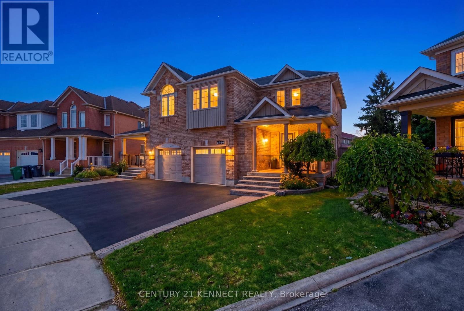 Semi-Detached/Link at 1644 SAMUELSON CIRCLE, Mississauga (Meadowvale Village)