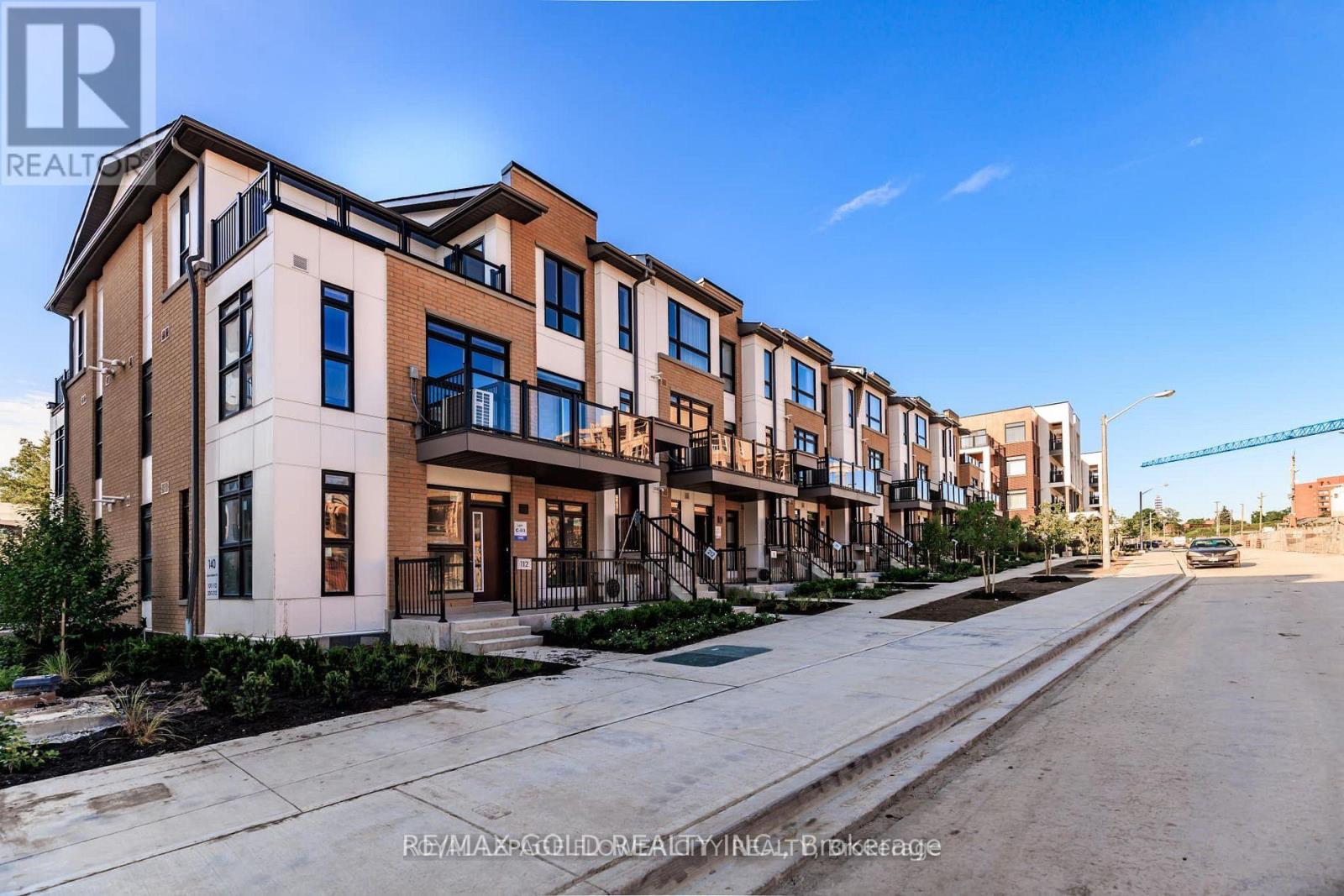 Townhouse at 210 - 140 CANON JACKSON DRIVE, Toronto (Brookhaven-Amesbury)