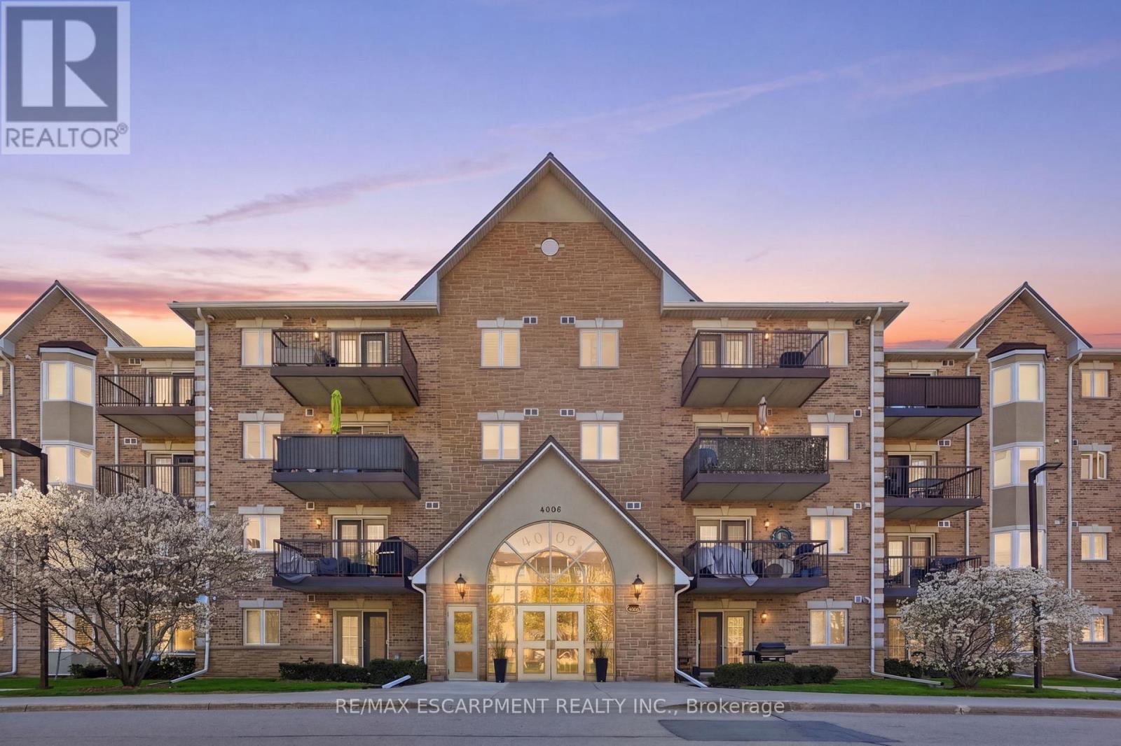 Apartment at 407 - 4006 KILMER DRIVE, Burlington (Tansley)