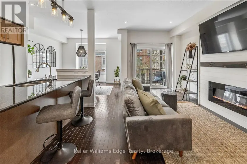 Townhouse at 77 - 1401 PLAINS ROAD E, Burlington