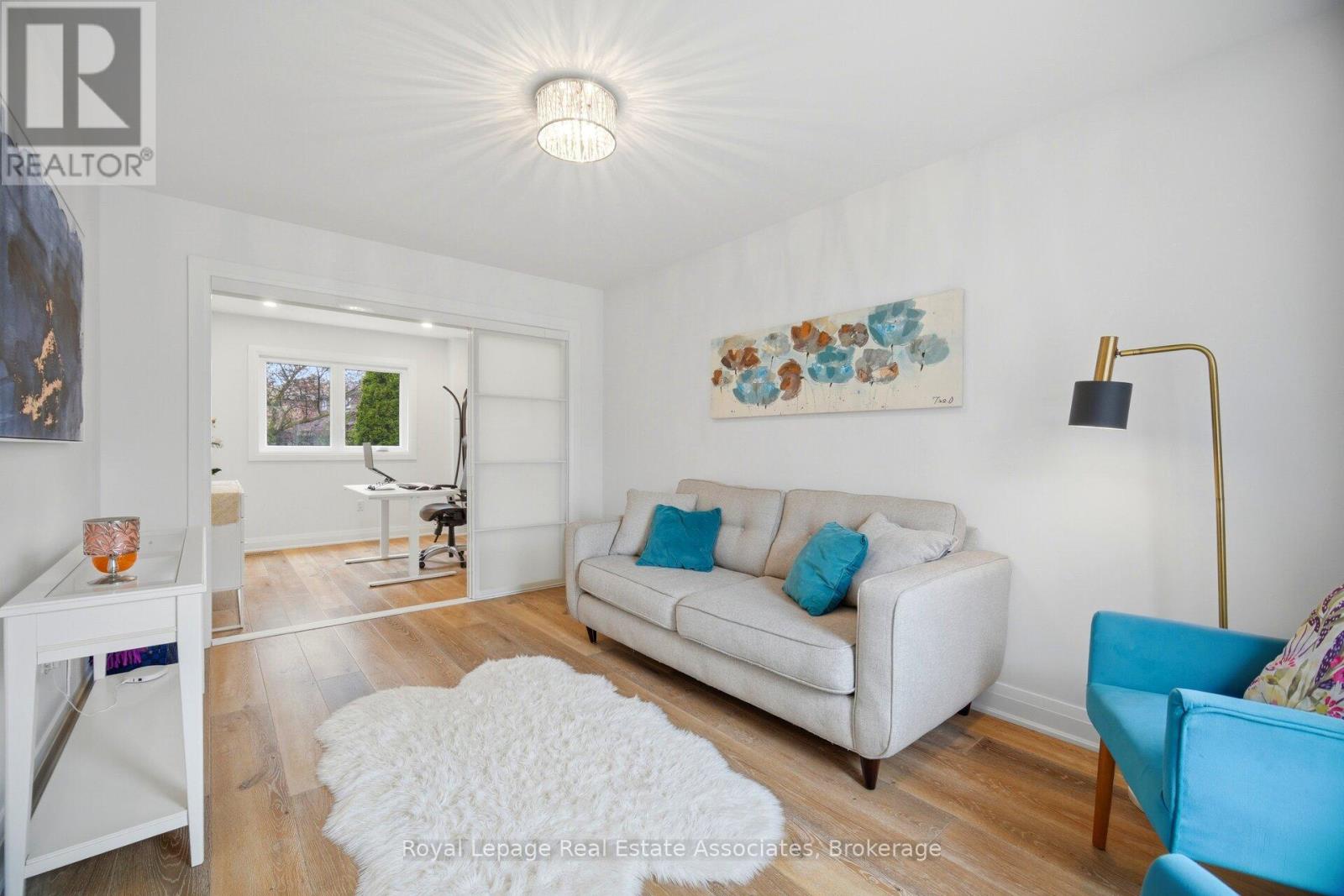 Detached at 225 BARBER DRIVE, Halton Hills