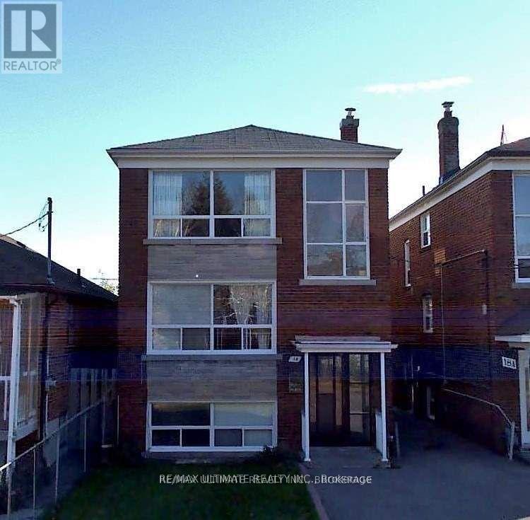 Multiplex at BSMT - 18 AVON DRIVE, Toronto (Keelesdale-Eglinton West)