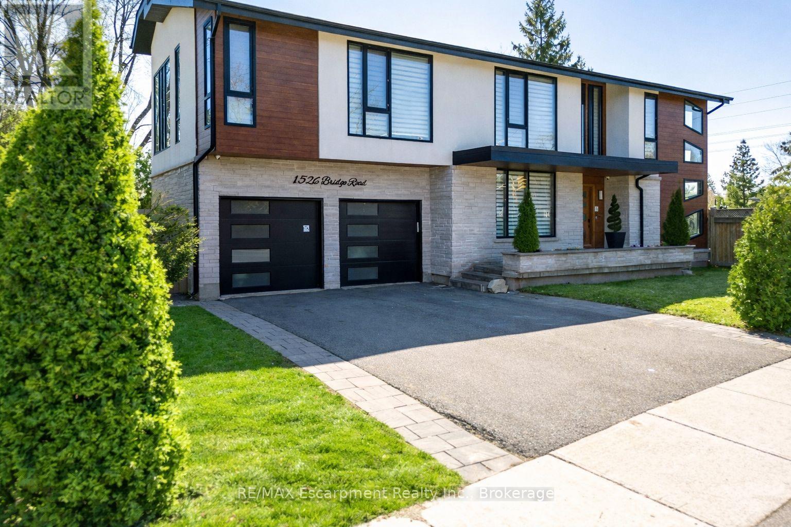 Detached at 1526 BRIDGE ROAD, Oakville (WO West)
