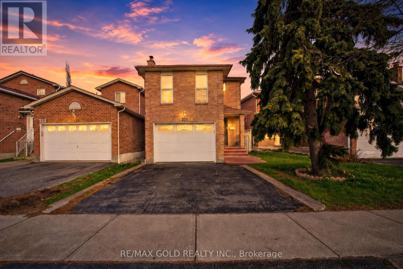Detached at 211 WEXFORD ROAD, Brampton (Heart Lake West)