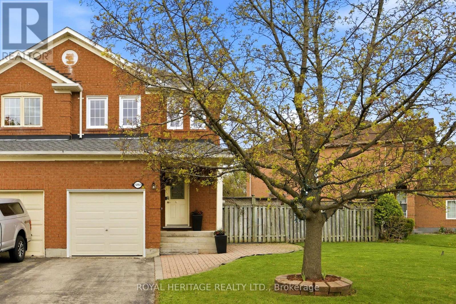 Semi-Detached/Link at 1251 QUEST CIRCLE, Mississauga (Meadowvale Village)