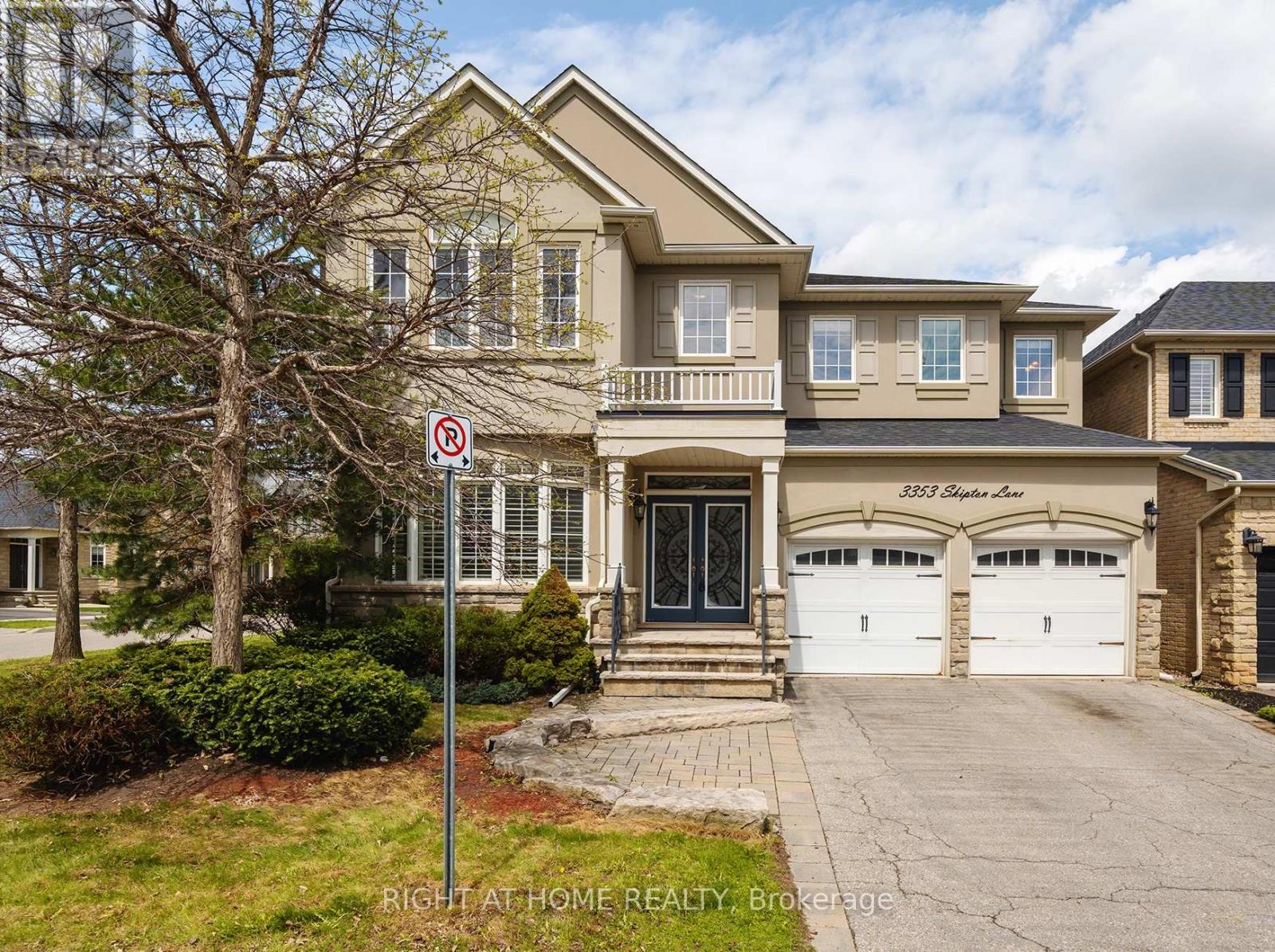 Detached at 3353 SKIPTON LANE, Oakville (BC Bronte Creek)