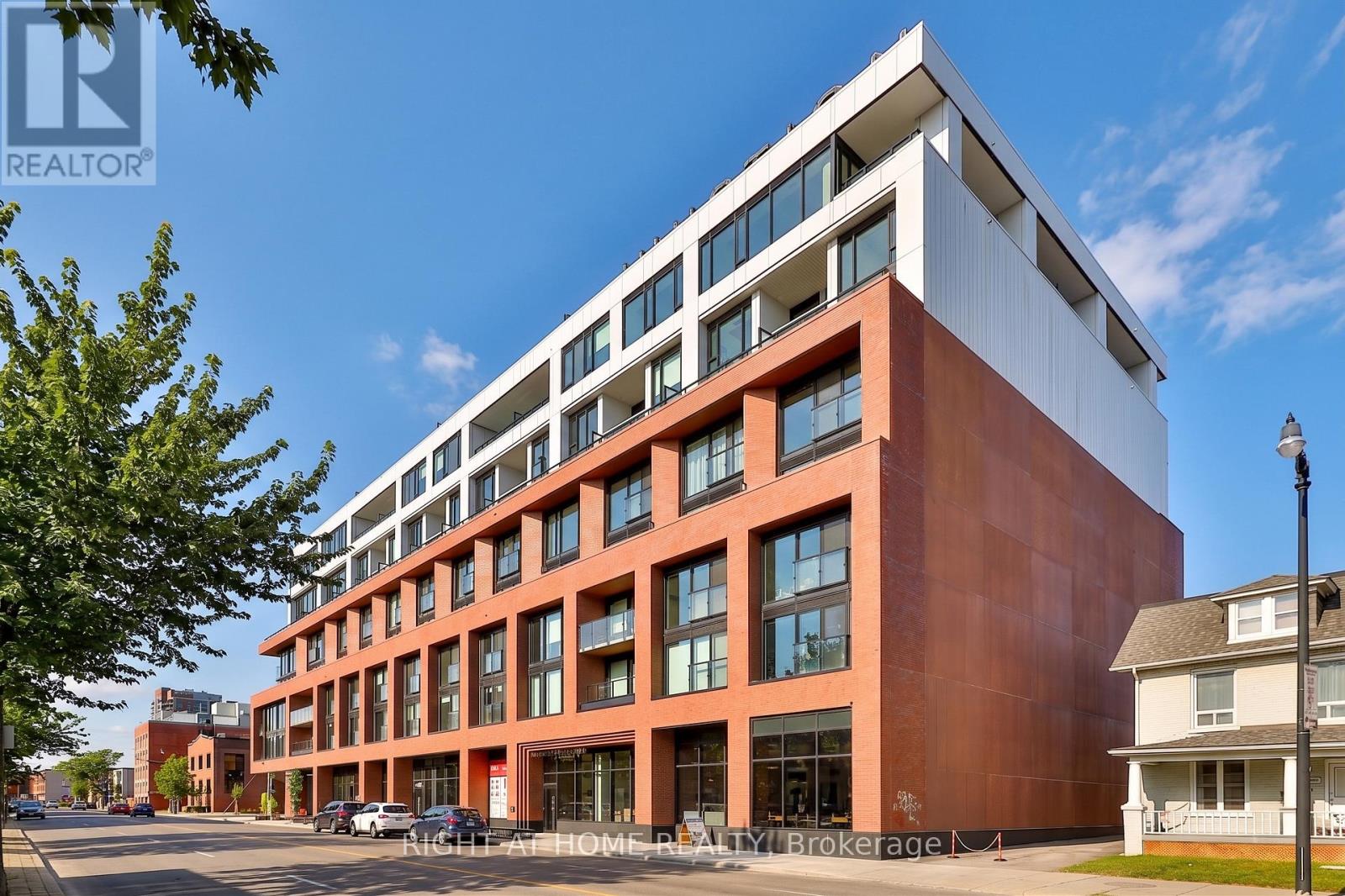 Apartment at 509 - 2720 DUNDAS STREET W, Toronto (Junction Area)