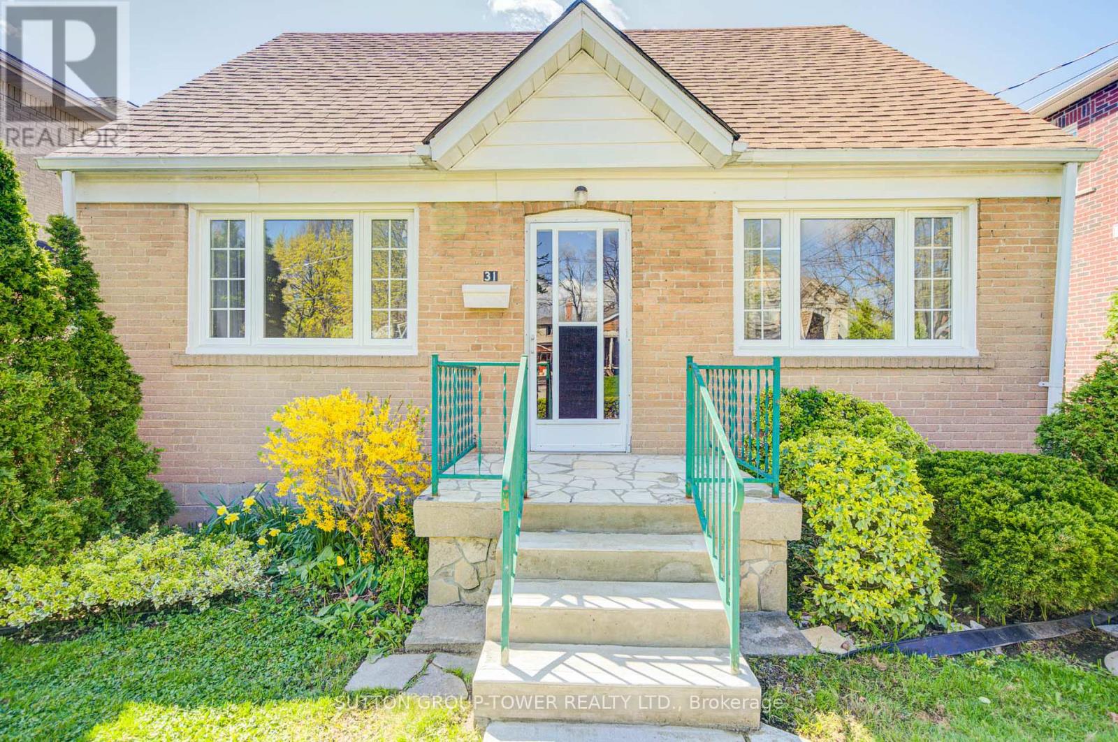 Detached at 31 MELODY ROAD, Toronto (Humberlea-Pelmo Park)