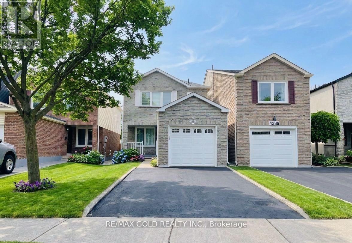 Detached at 4334 LEE DRIVE, Mississauga (Rathwood)