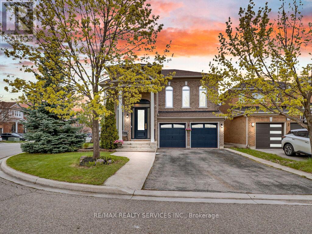 Detached at 13 MISTYCREEK CRESCENT, Brampton (Fletcher's Meadow)
