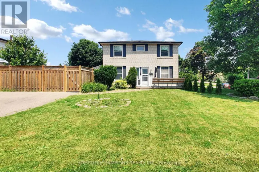 Semi-Detached/Link at 4 FLAMINGO CRESCENT, Brampton