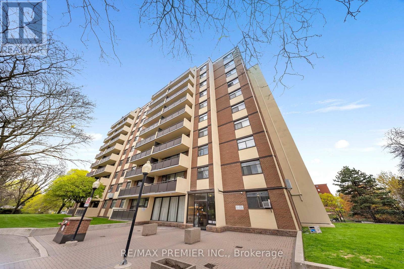 Apartment at 105 - 5 FRITH ROAD, Toronto (Glenfield-Jane Heights)