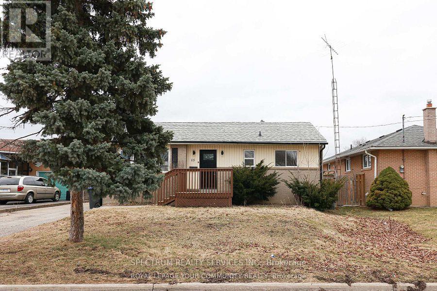 Detached at 15 GOLDING AVENUE, Brampton (Brampton East)