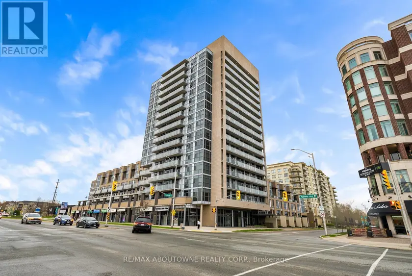 Apartment at 808 - 1940 IRONSTONE DRIVE, Burlington