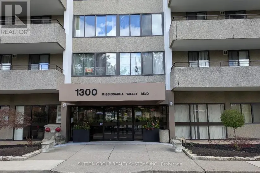 Apartment at 504 - 1300 MISSISSAUGA VALLEY BOULEVARD, Mississauga
