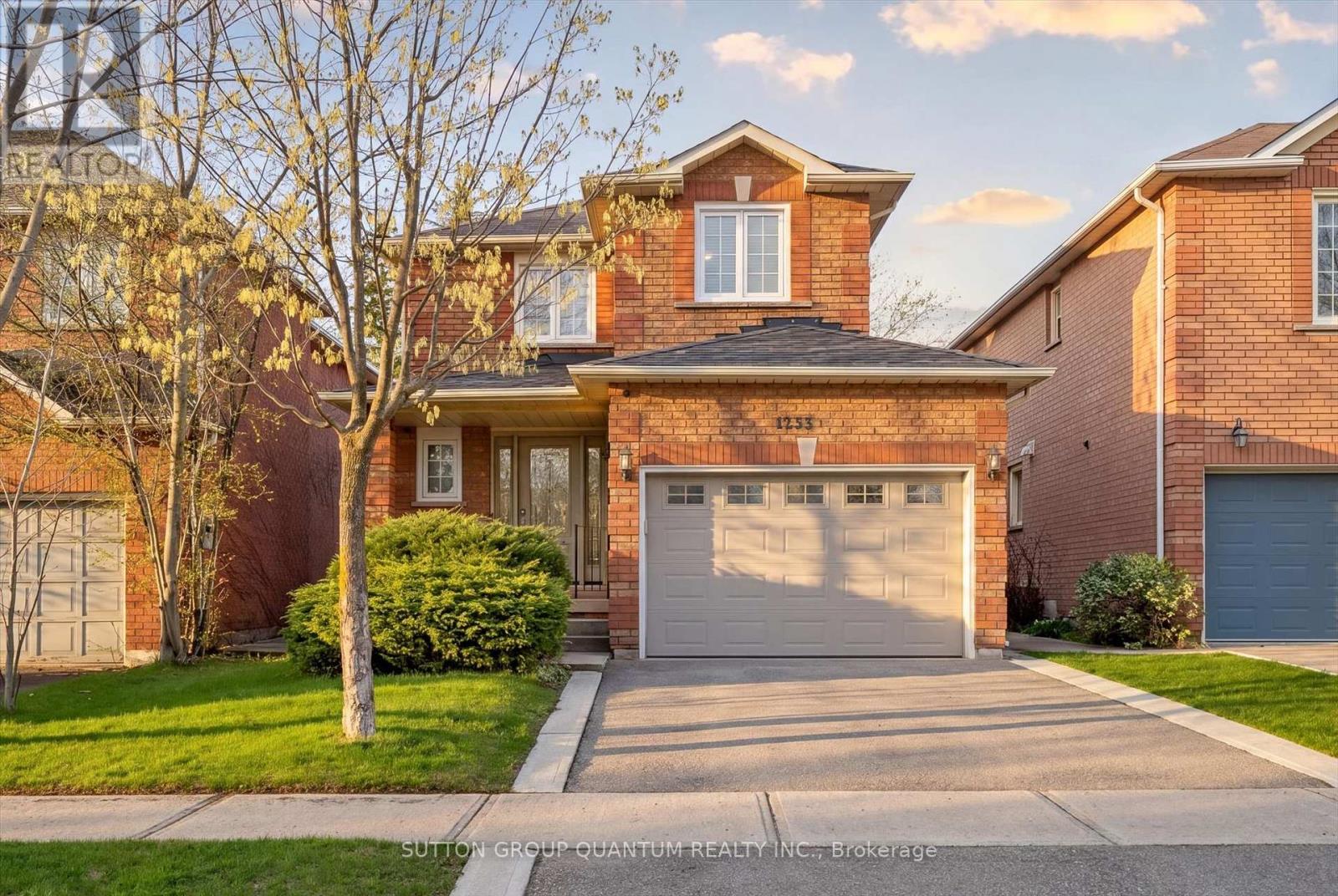 Detached at 1253 GLEN VALLEY ROAD, Oakville (WT West Oak Trails)