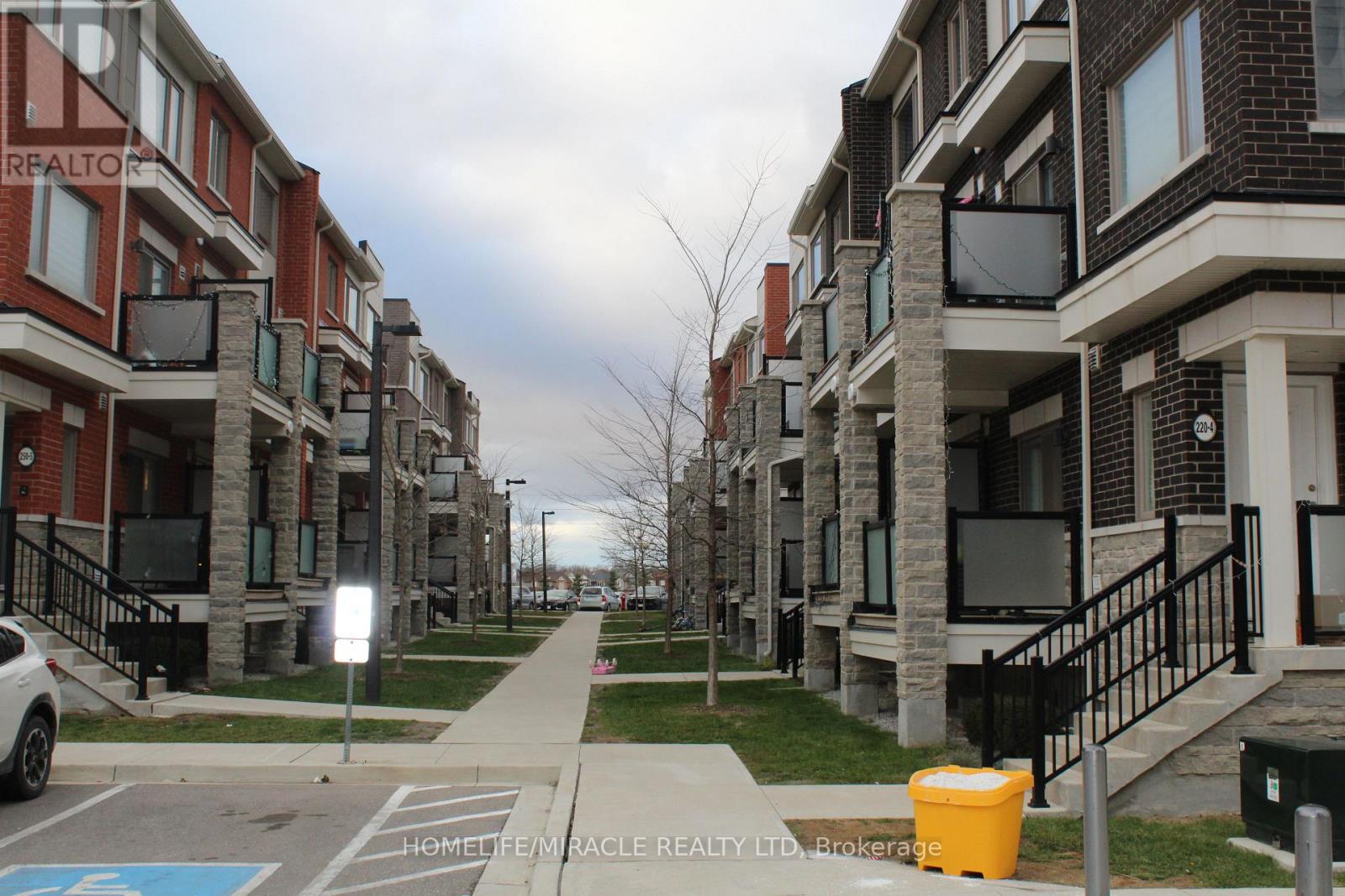 Townhouse at 5 - 240 LAGERFELD DRIVE, Brampton (Northwest Brampton)