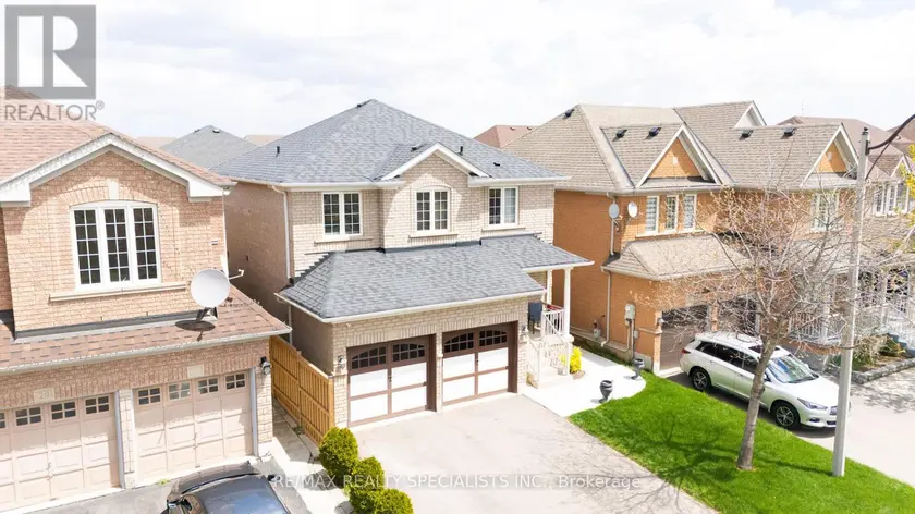 Detached at 27 HIBERTON CRESCENT, Brampton (Fletcher's Meadow)