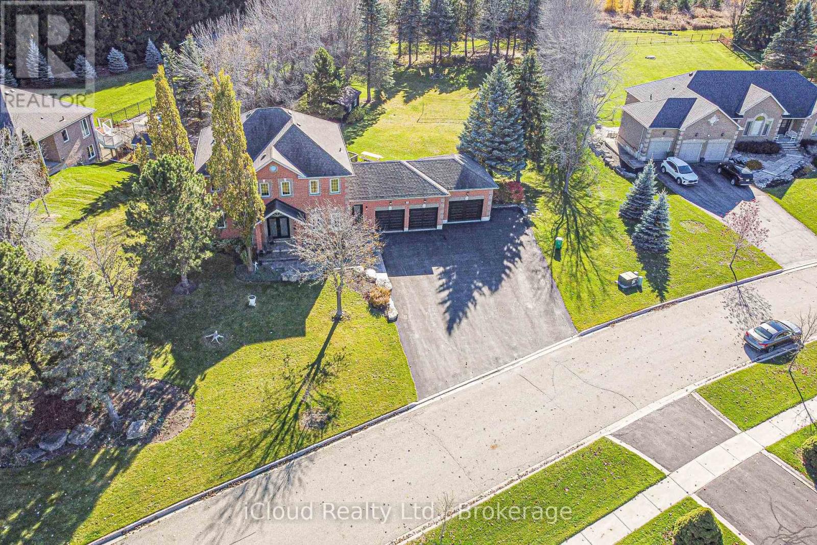 Detached at 25 GILES ROAD, Caledon (Caledon Village)