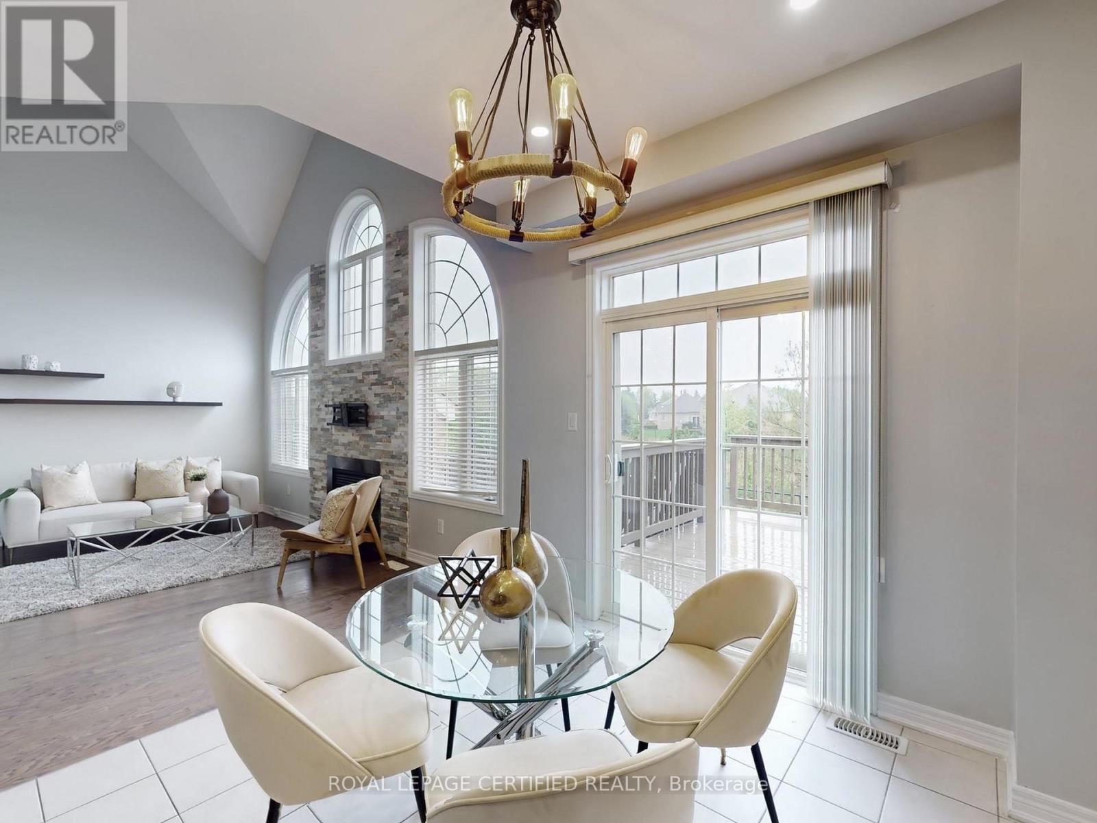 Townhouse at 20 NAPERTON DRIVE, Brampton