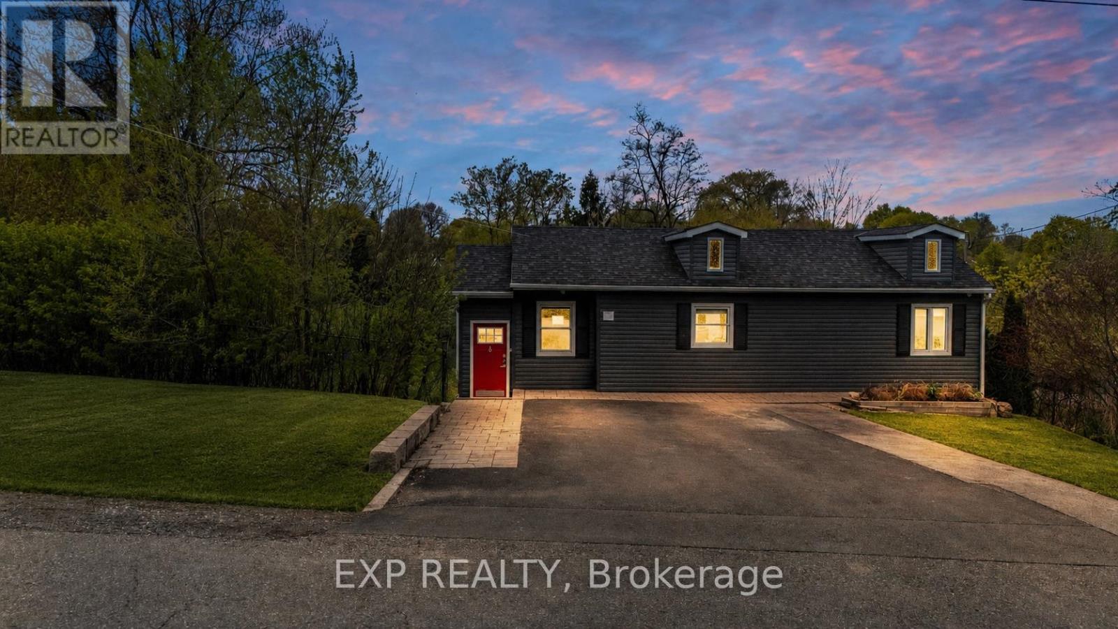 Detached at 58 RUTLEDGE ROAD, Mississauga (Streetsville)