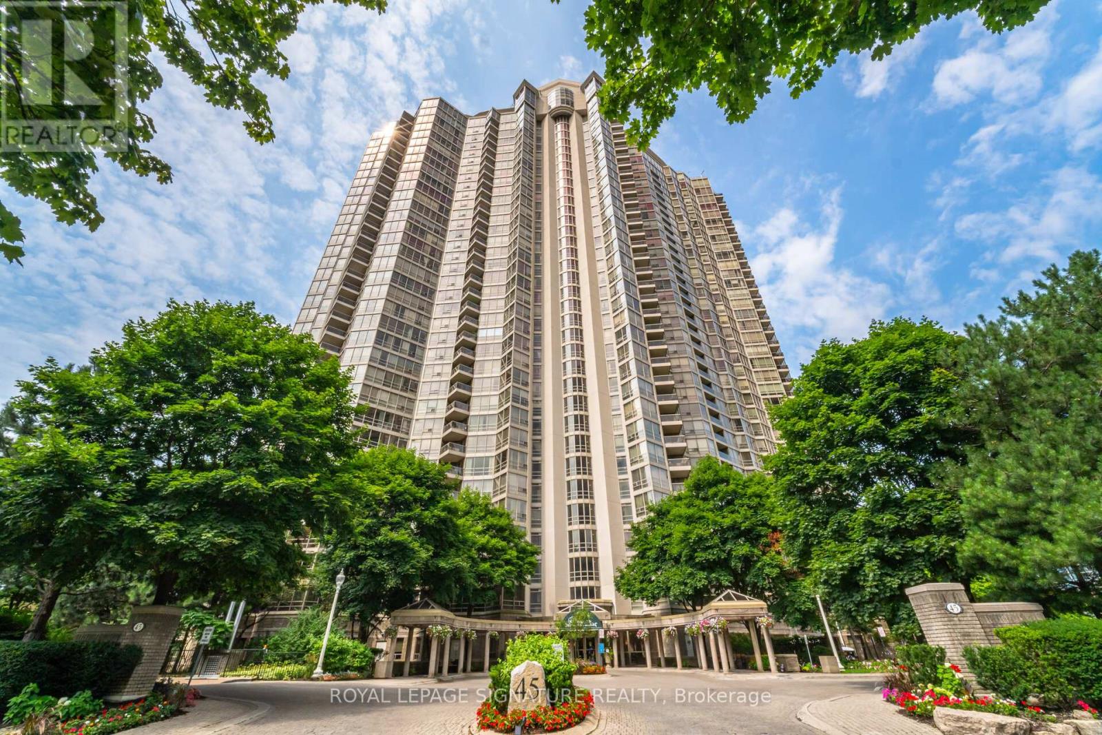 Apartment at 3208 - 45 KINGSBRIDGE GARDEN CIRCLE, Mississauga (Hurontario)