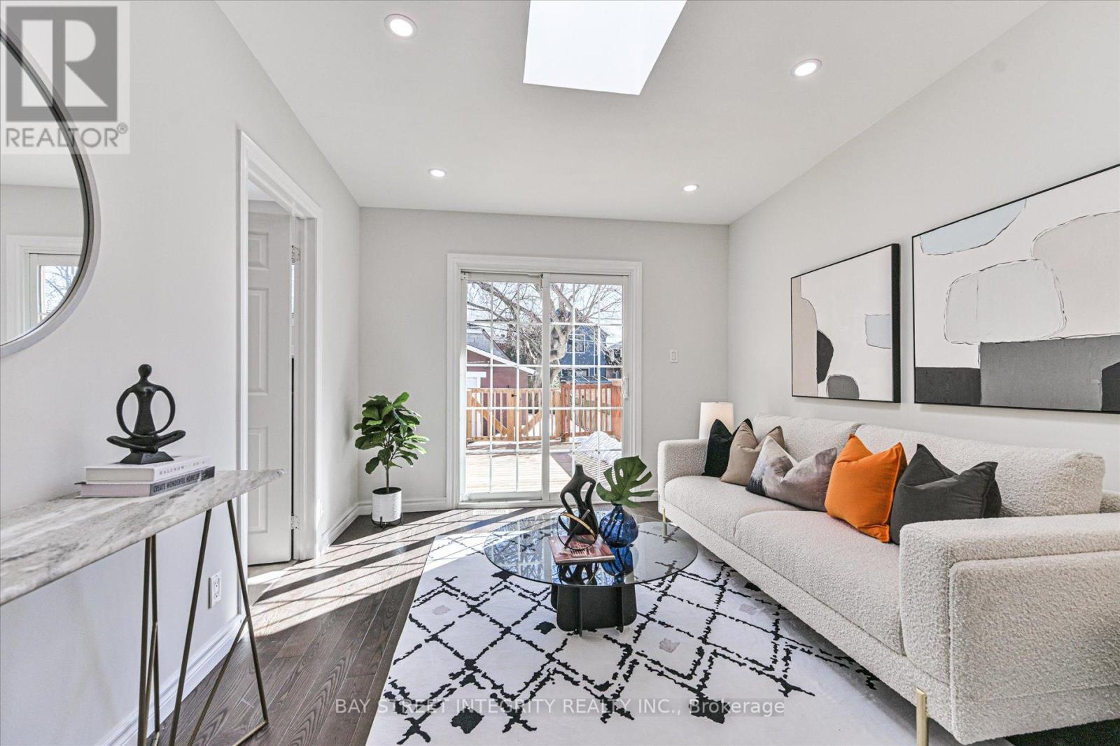 Detached at 99 SYMONS STREET, Toronto