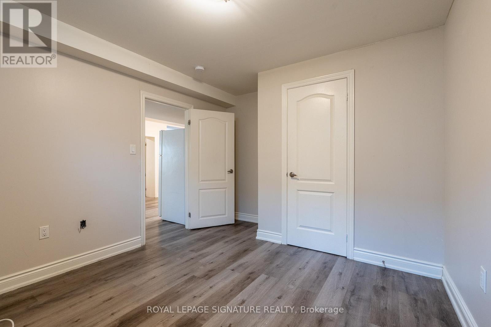 Detached at LOWER - 5385 DURIE ROAD, Mississauga