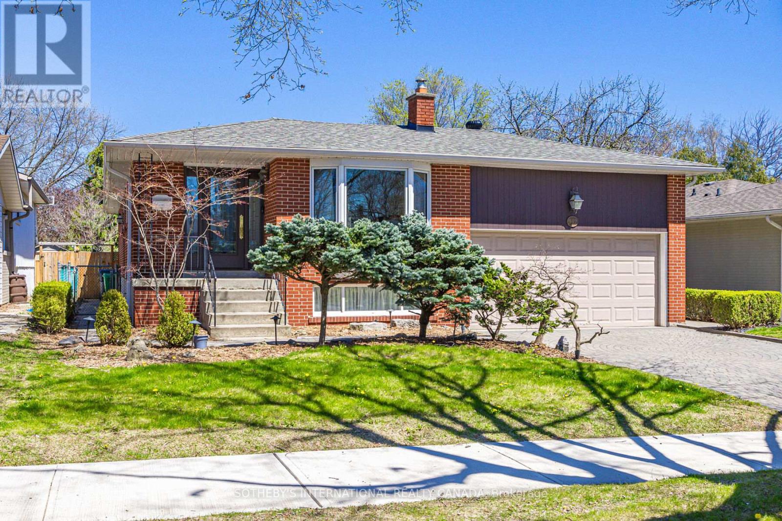 Detached at BSMNT - 942 FLETCHER VALLEY CRESCENT, Mississauga (Clarkson)