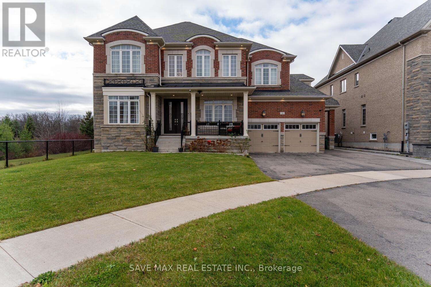Detached at 16 LAYTON STREET, Brampton (Toronto Gore Rural Estate)