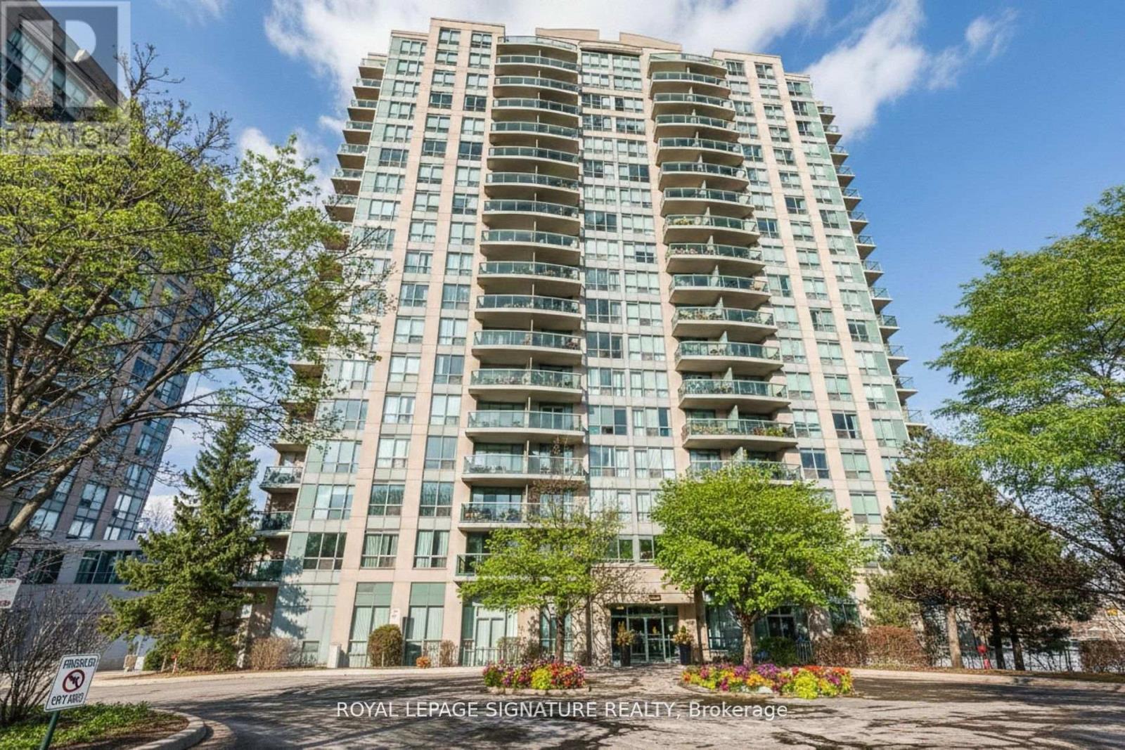 Apartment at 1703 - 2545 ERIN CENTRE BOULEVARD, Mississauga (Central Erin Mills)