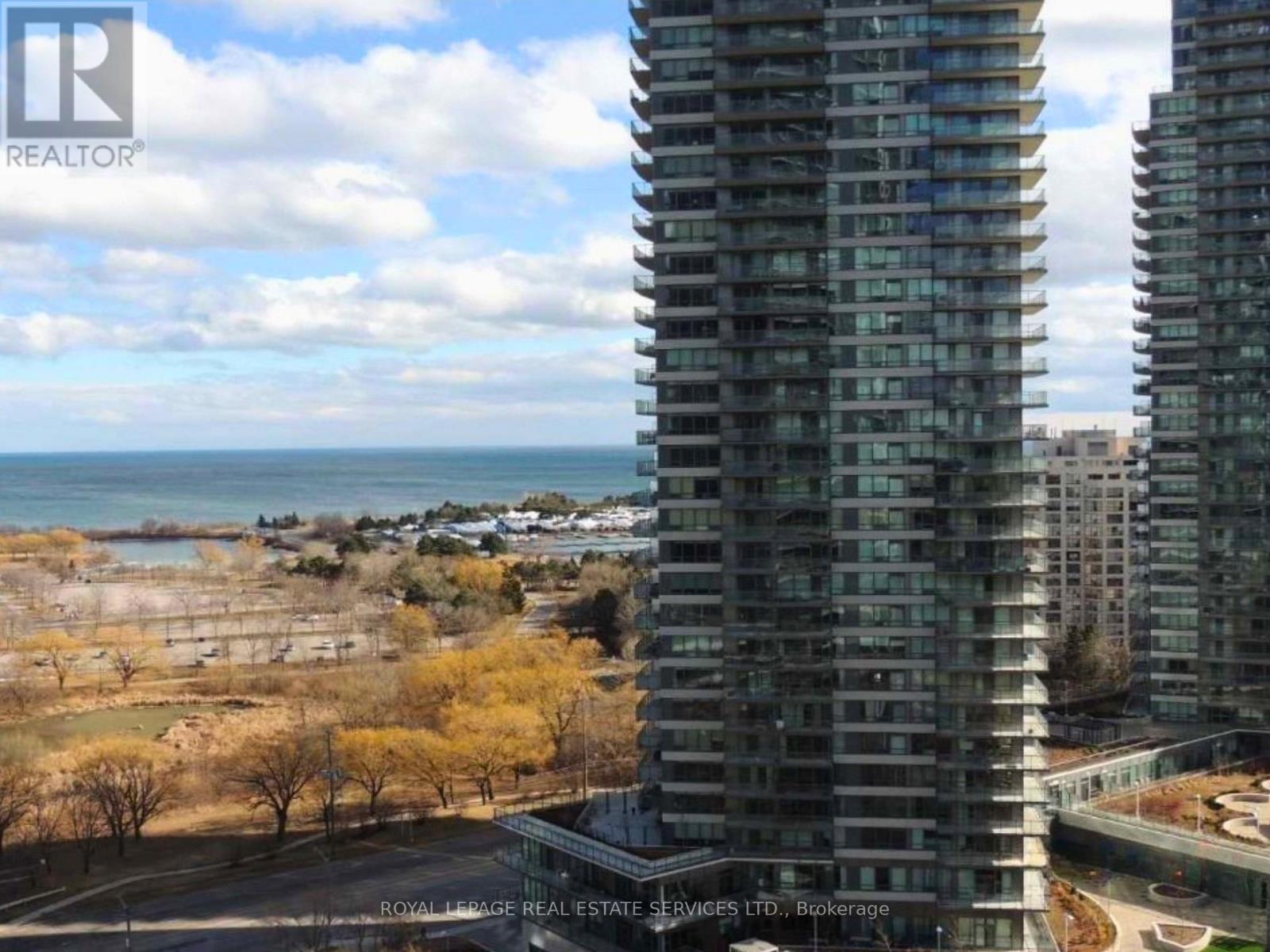 Apartment at 2210 - 2220 LAKESHORE BOULEVARD W, Toronto (Mimico)