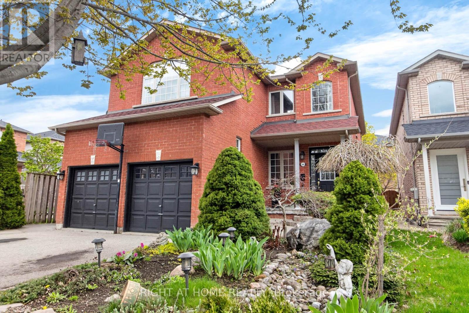 Detached at 5956 RAYSHAW CRESCENT, Mississauga (Streetsville)