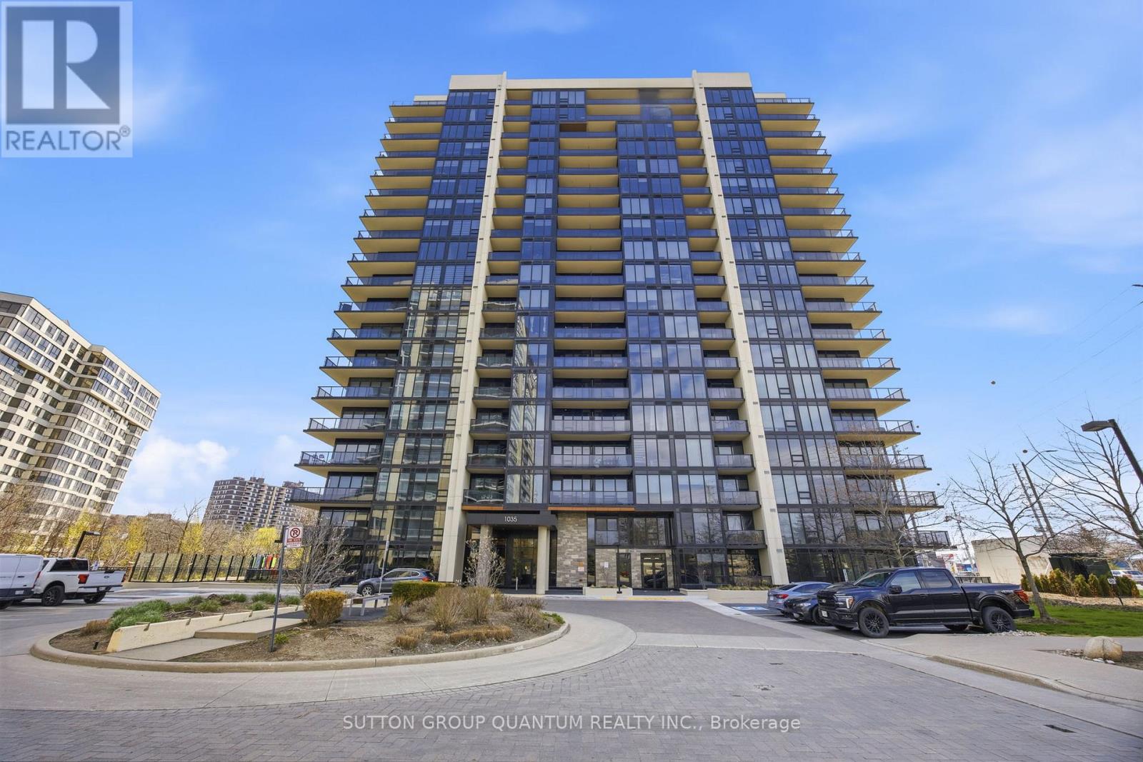 Apartment at 1903 - 1035 SOUTHDOWN ROAD, Mississauga (Clarkson)