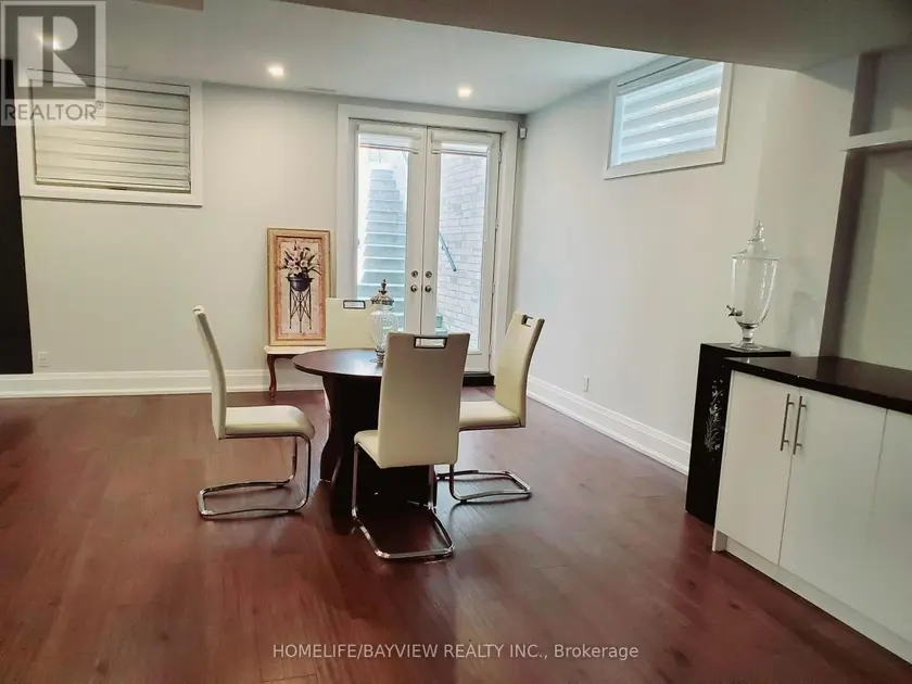 Detached at LOWER LEVEL - 11 WALNUT CRESCENT, Toronto
