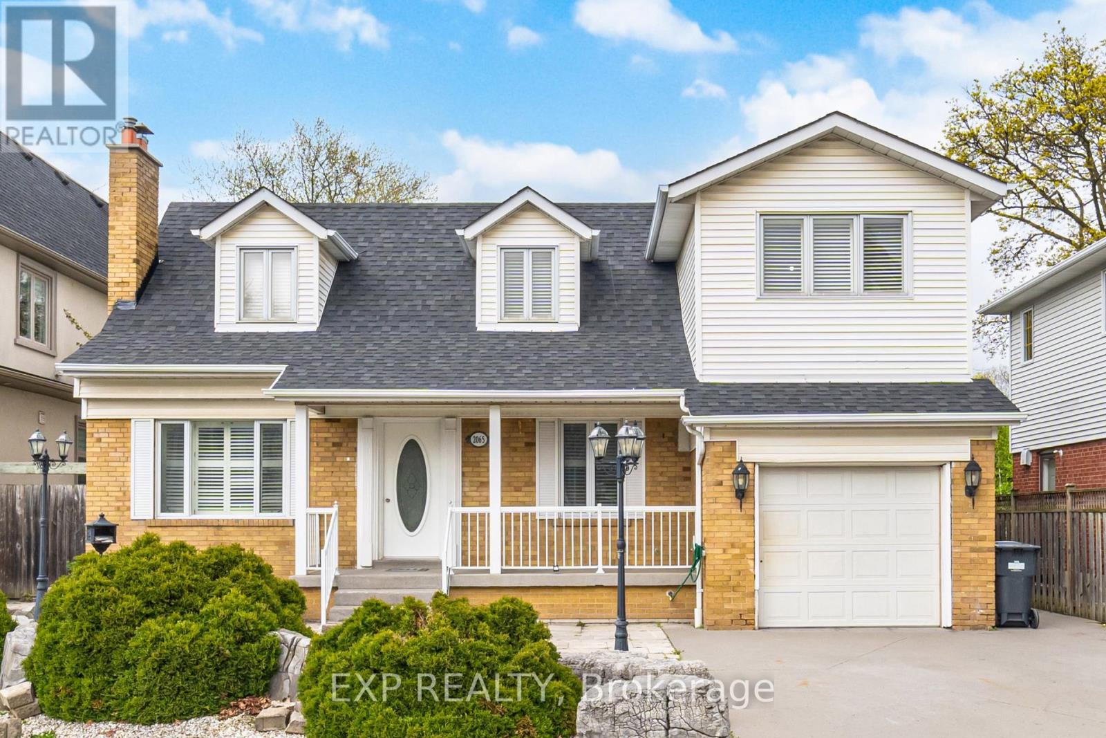 Detached at 2065 WESTFIELD DRIVE, Mississauga (Lakeview)