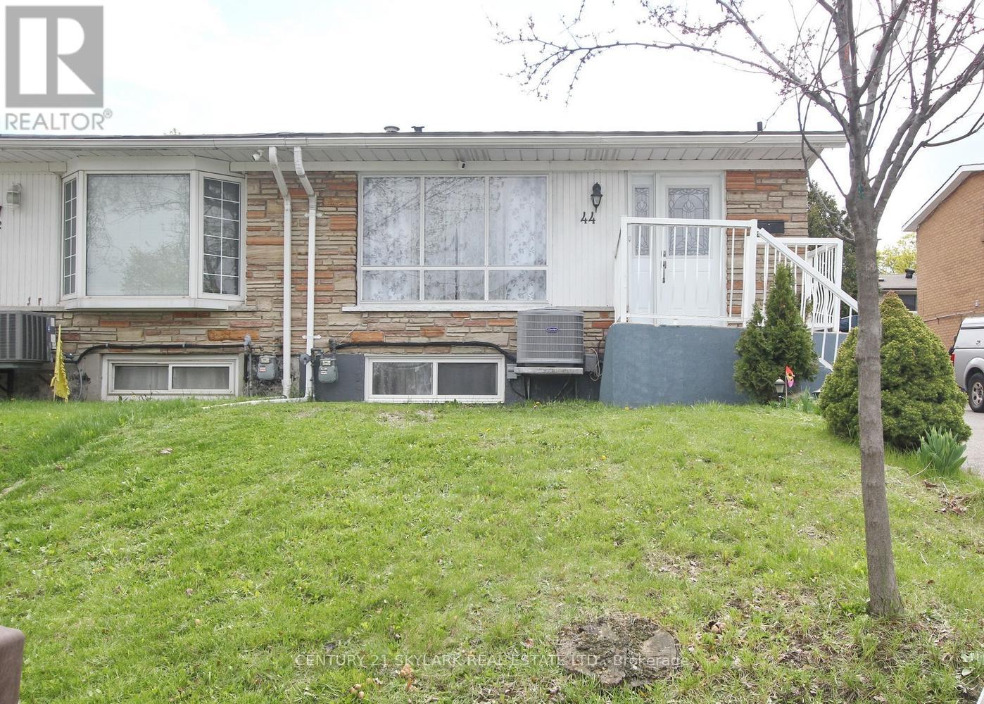 Semi-Detached/Link at 44 SHARON COURT, Brampton (Brampton East)