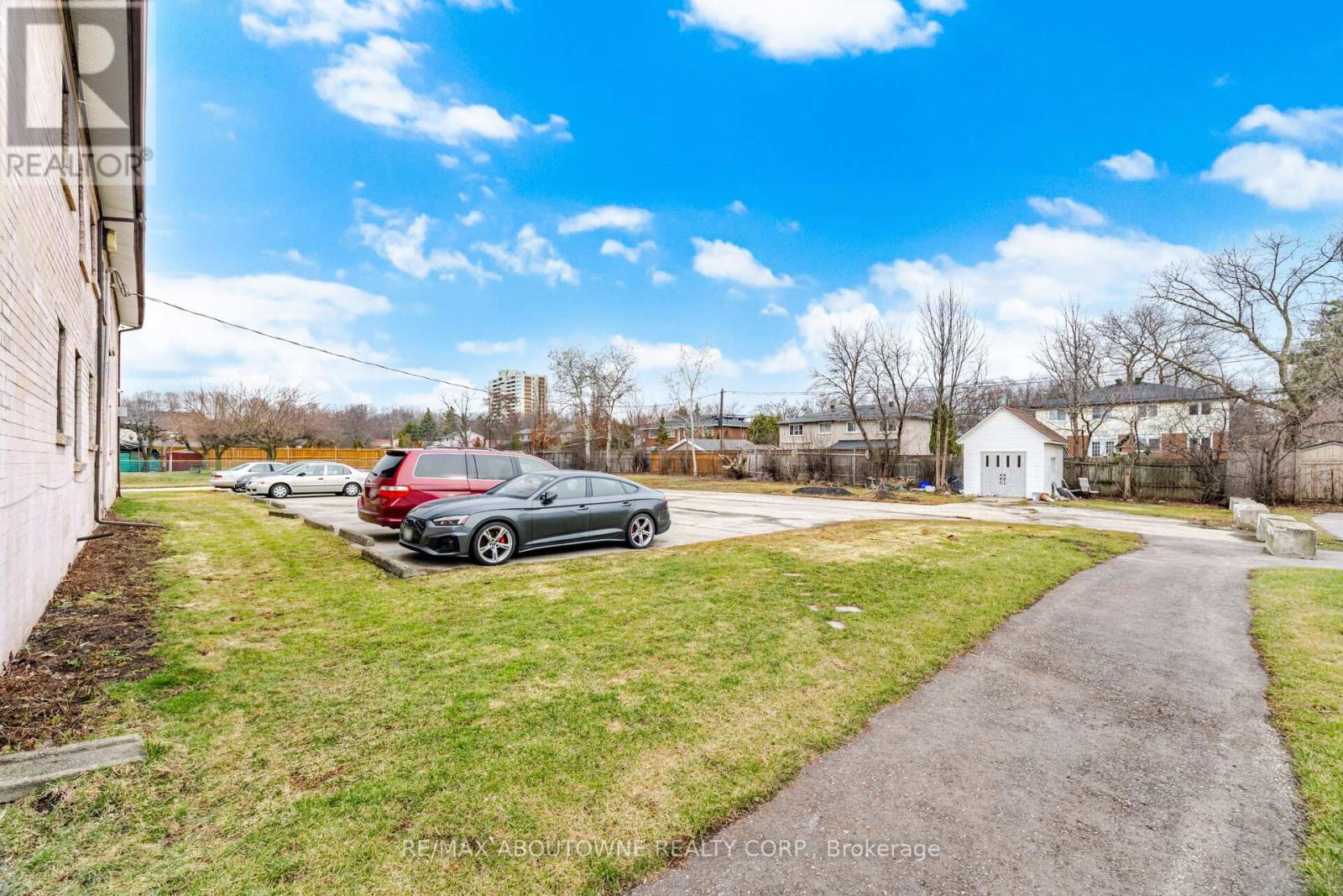 Other at 5 - 1047 CHURCHILL AVENUE E, Oakville