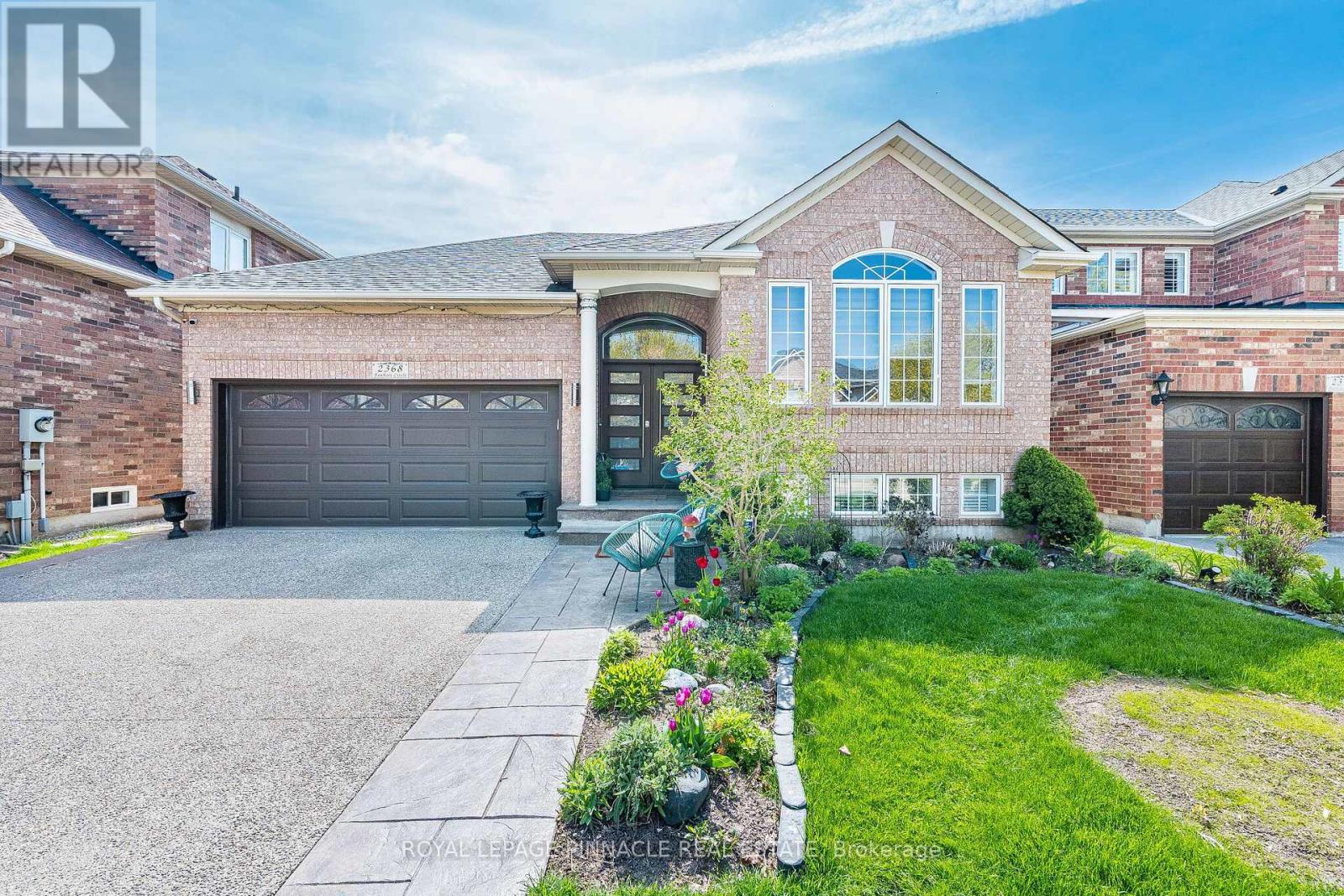 Detached at 2368 FOXHOLE CIRCLE, Oakville (WM Westmount)