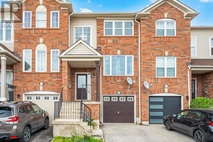Townhouse at 2909 GARNETHILL WAY, Oakville