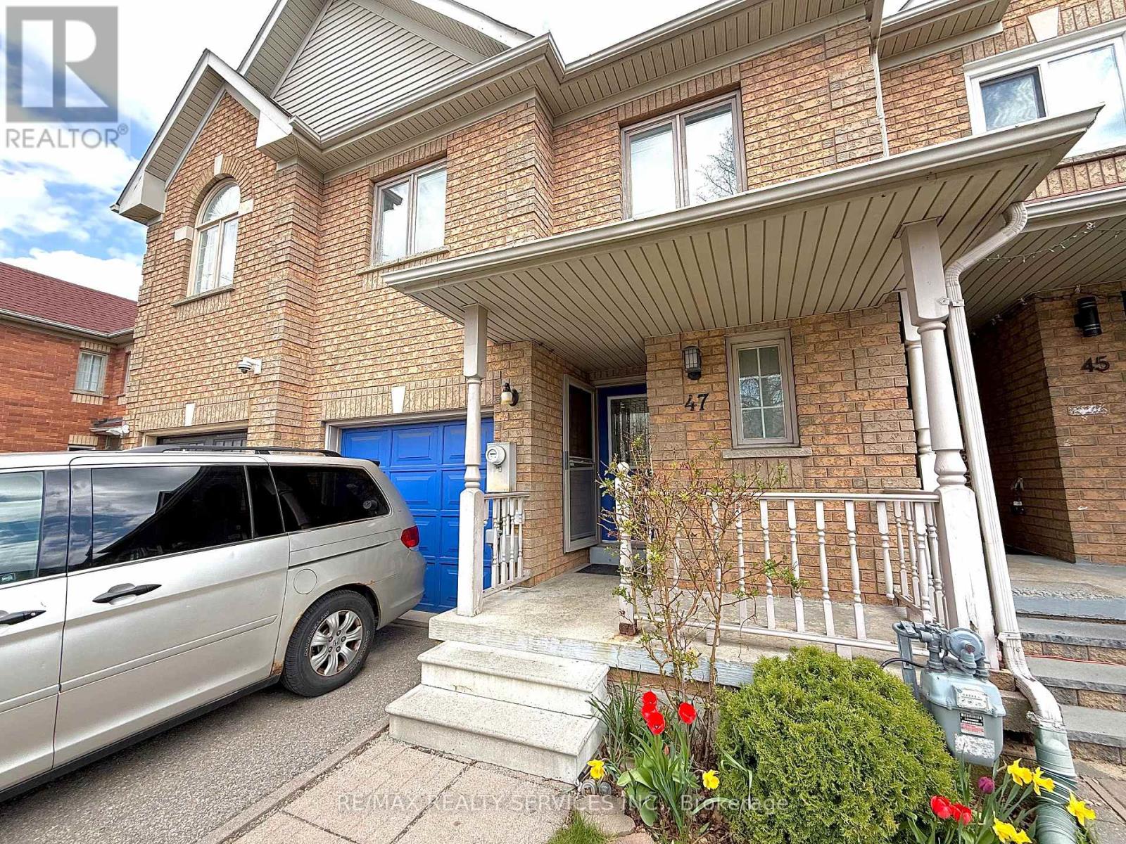 Townhouse at 47 QUARRY EDGE DRIVE, Brampton (Brampton North)
