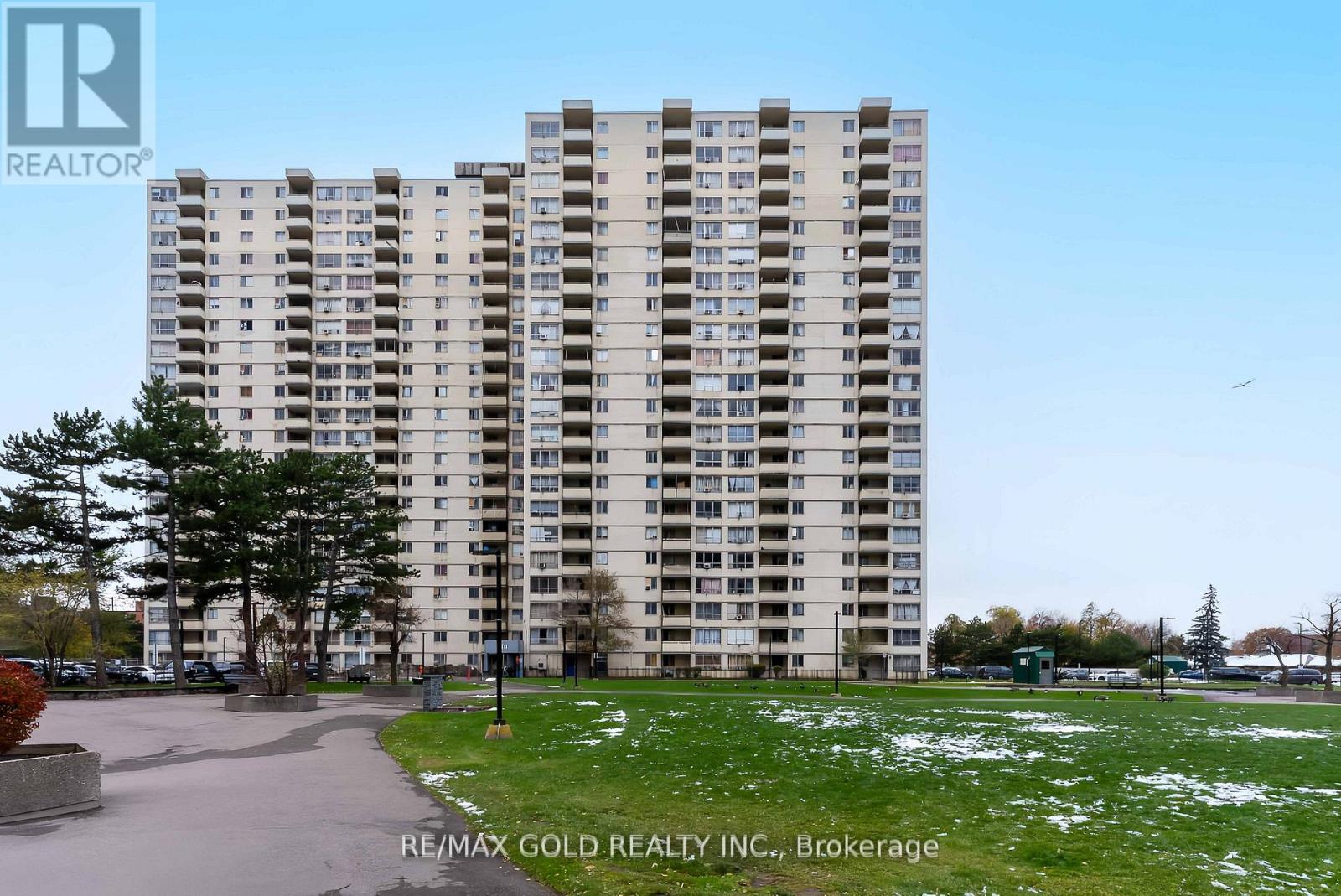 Apartment at 513 - 340 DIXON ROAD, Toronto (Kingsview Village-The Westway)