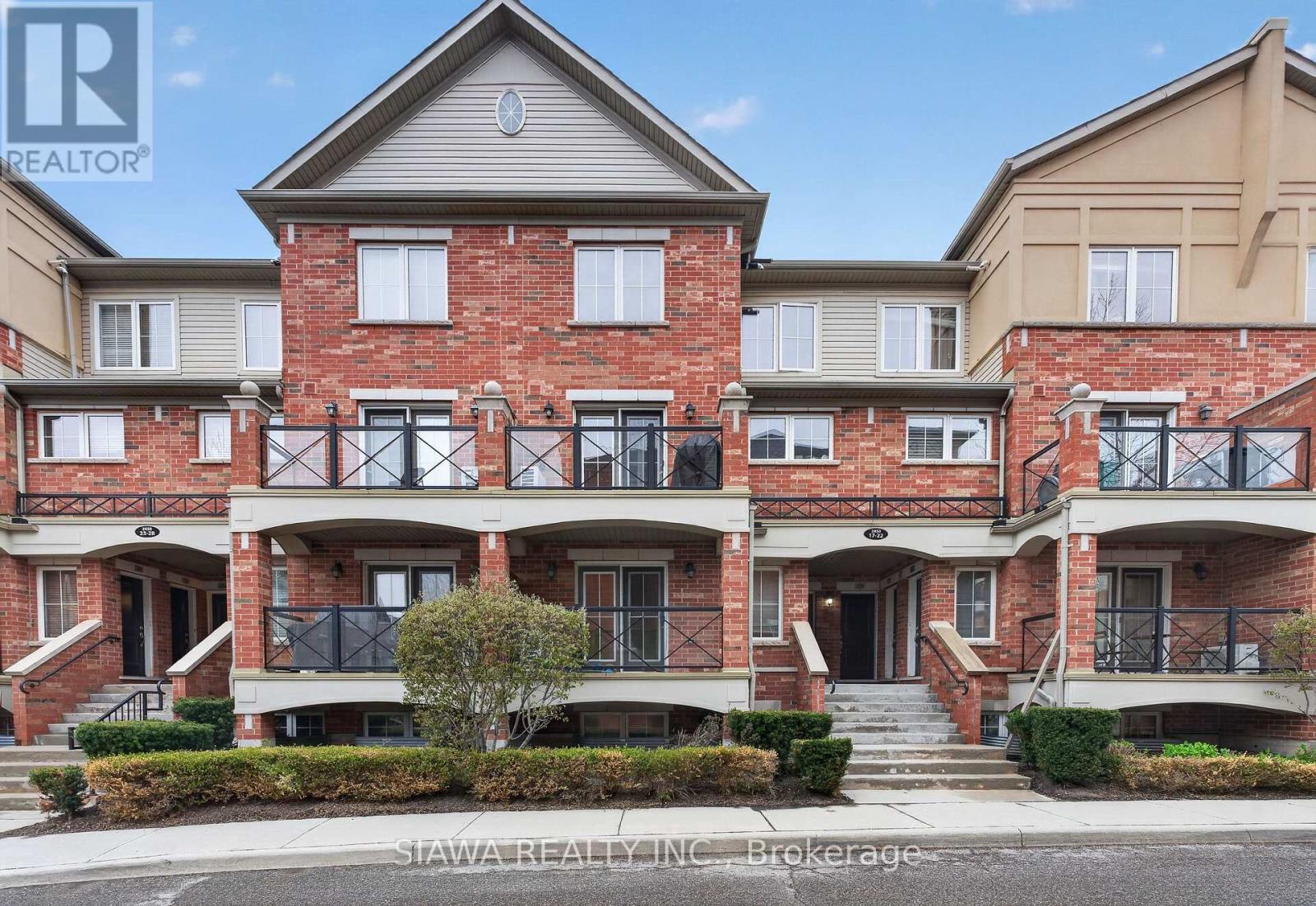 Townhouse at 22 - 2450 POST ROAD, Oakville (RO River Oaks)