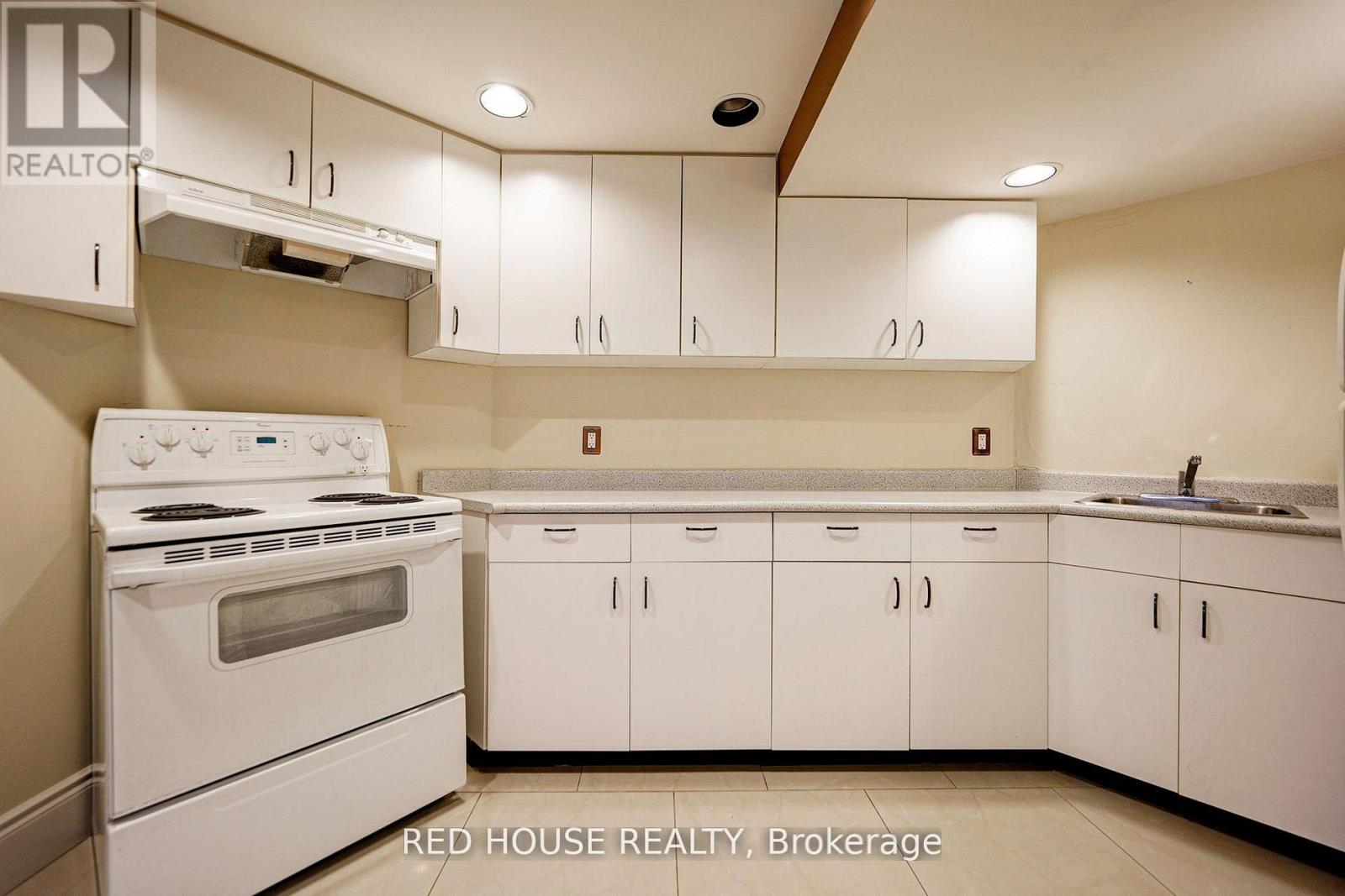 Detached at BSMT - 4450 MAYFLOWER DRIVE, Mississauga