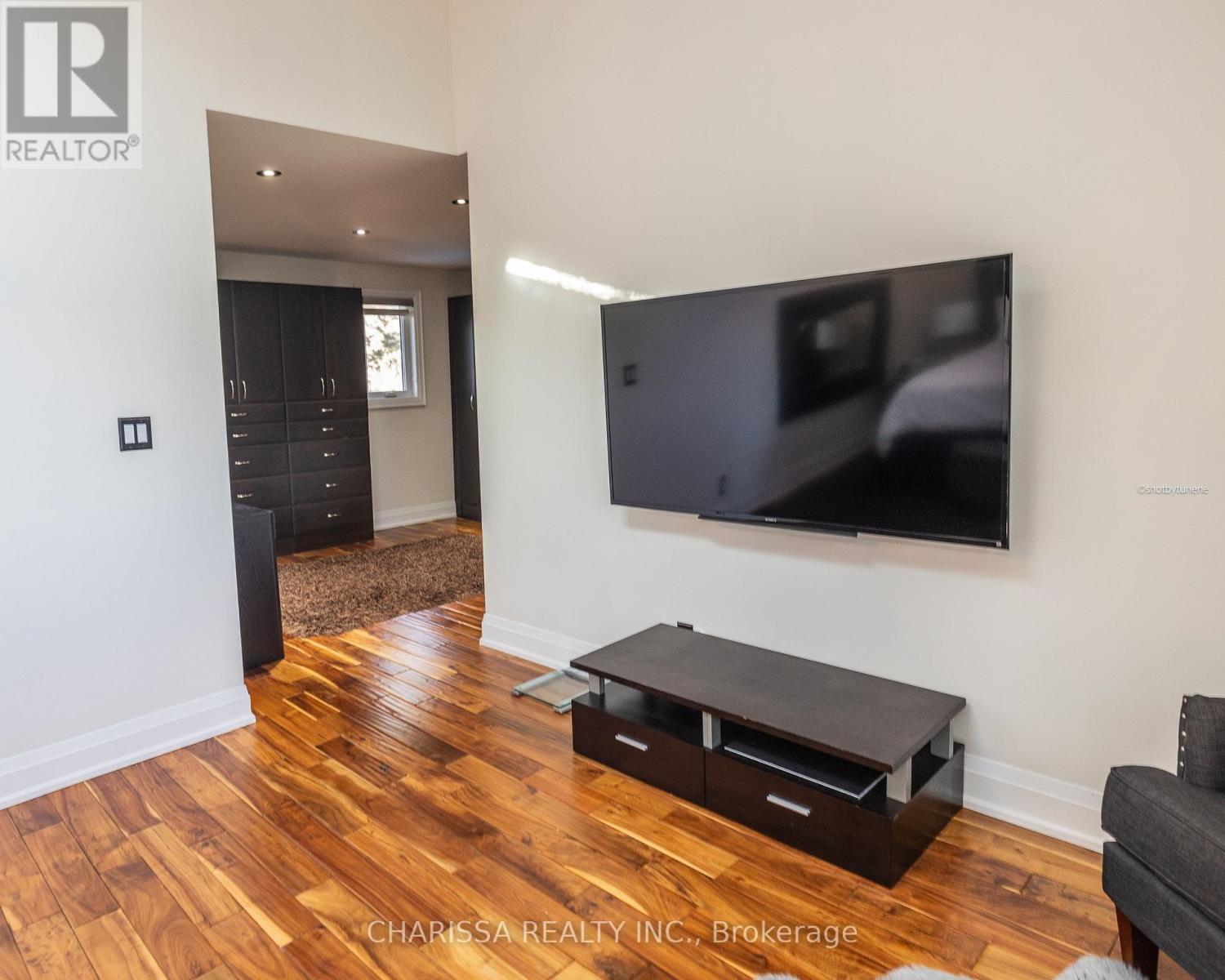 Detached at 60 BELVEDERE DRIVE, Oakville
