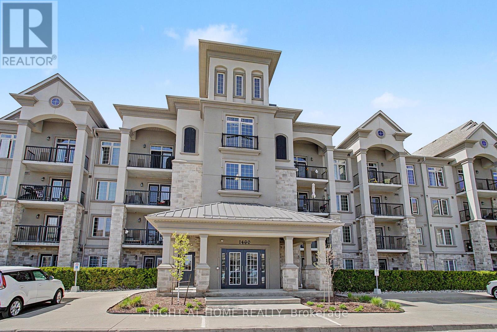 Apartment at 404 - 1460 MAIN STREET E, Milton (DE Dempsey)