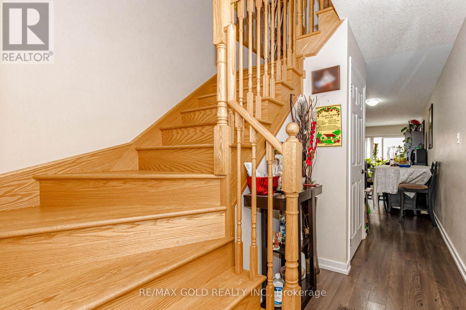Townhouse at 22 CLINTON STREET, Brampton