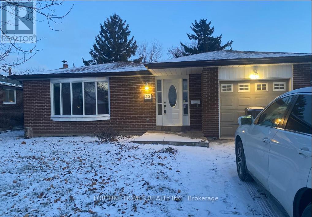 Detached at 32 GABLE PLACE, Brampton (Northgate)