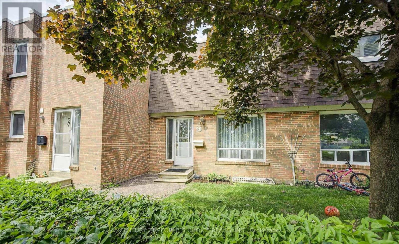 Townhouse at 29 - 1730 ALBION ROAD, Toronto (West Humber-Clairville)