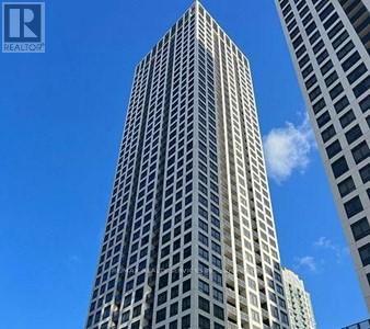 Apartment at 1811 - 30 ELM DRIVE W, Mississauga (Fairview)